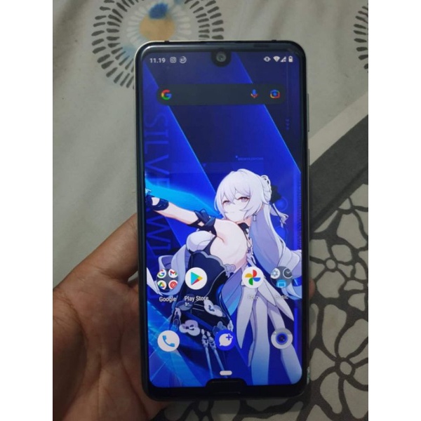 Sharp Aquos R3 Gaming 855 second