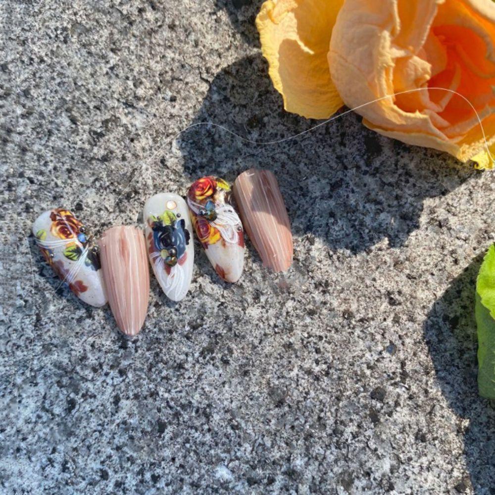 Mxbeauty Stiker Nail Art Gaya Jepang Grace Berwarna Bunga Golden Rose Hitam Dan Putih Kotak-Kotak DIY Dekorasi Nail Art