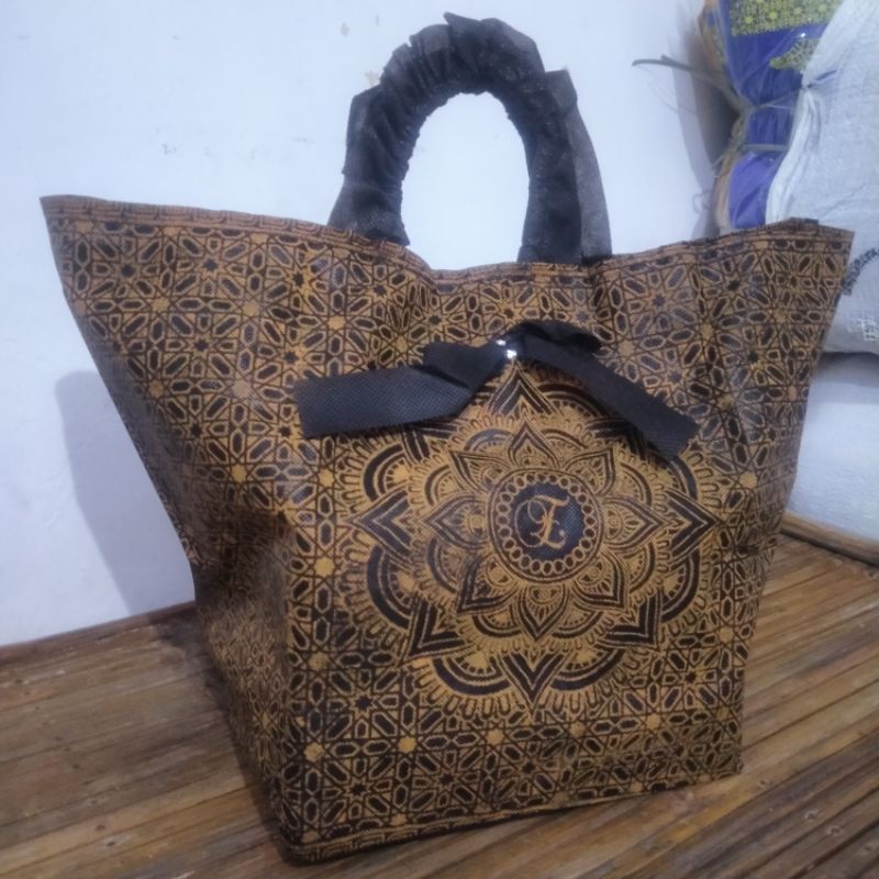 tas hajatan batik berkat dus 22