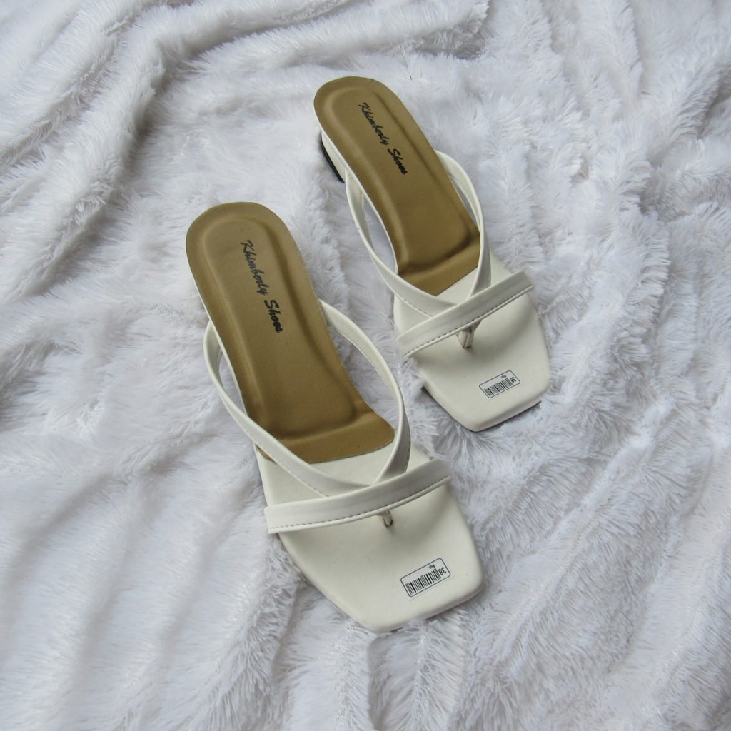 SANDAL WANITA HAK TAHU 3CM-AL24