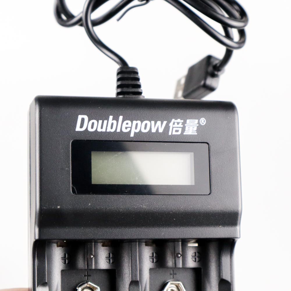 DOUBLEPOW Charger Baterai 1.2V &amp; 9V NI-MH NI-CD Lithium DPUK95 HITAM