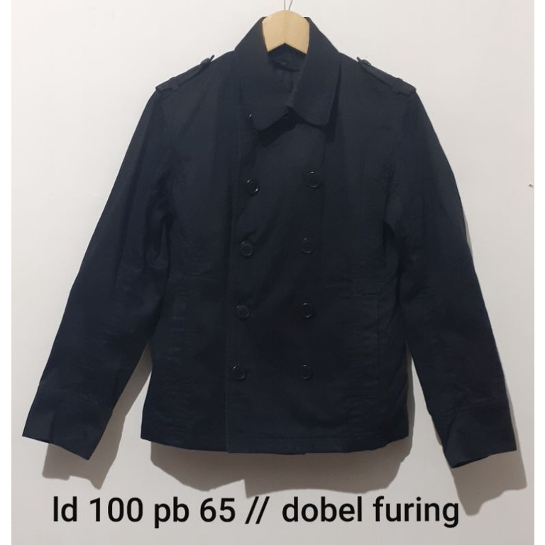 Preloved coat pria
