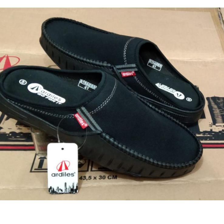 Langsung Order slop Ardiles straider hitam,slop Ardiles original pria,slop Ardiles sehari hari,slop 