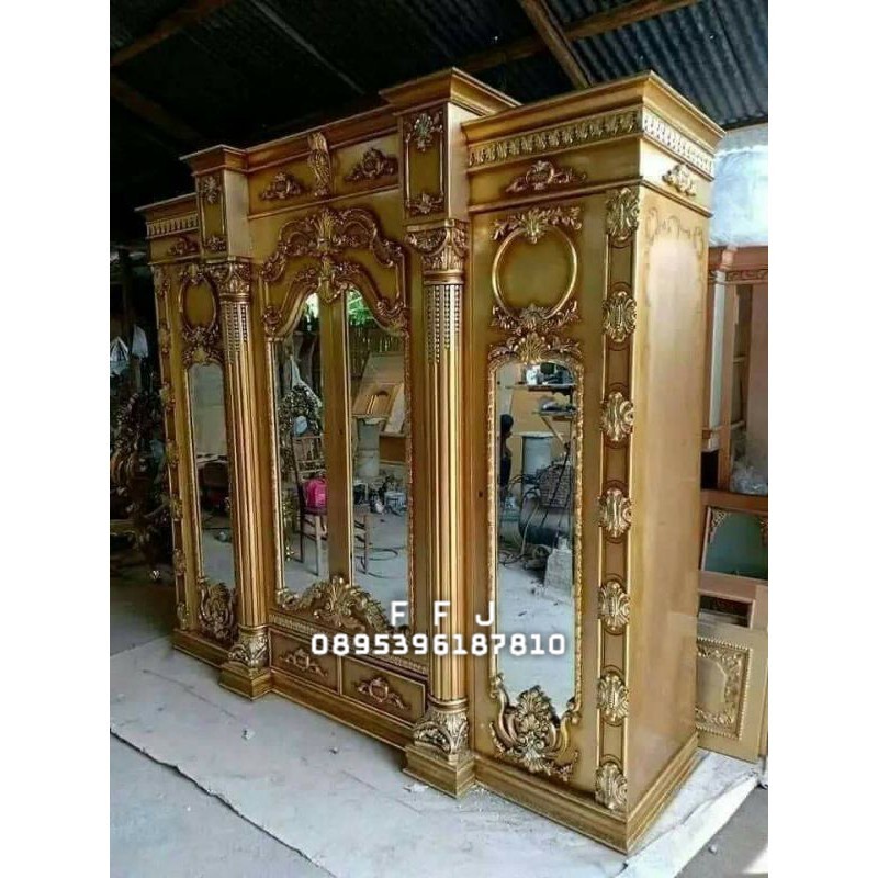 lemari pakaian ukir jepara mewah lemari pakaian mewah gold kayu jati