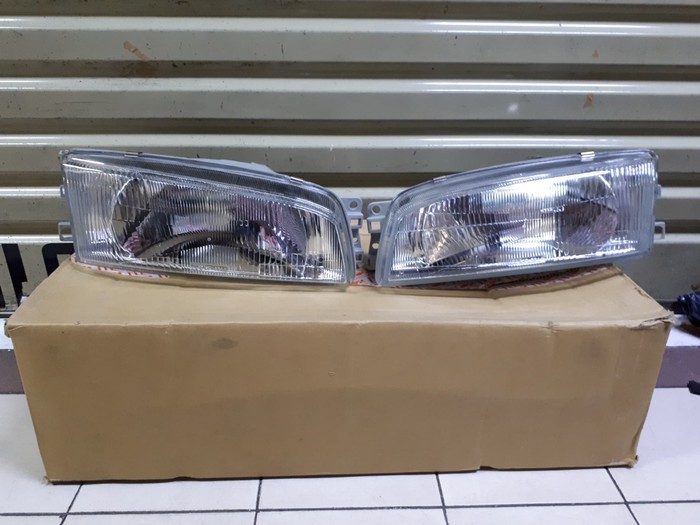 Headlamp Lampu Depan Mitsubishi Lancer Evo 4 CK4