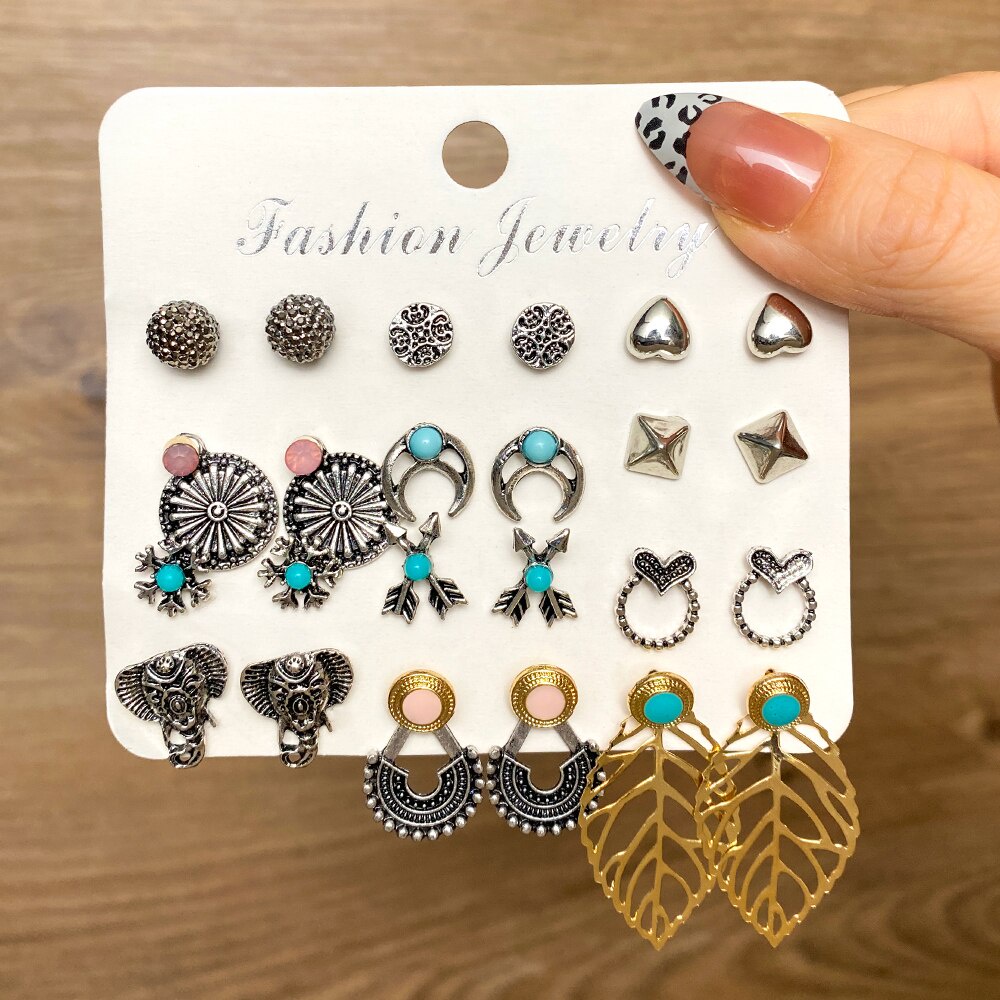 24pcs Vintage Antique Silver Color Carving Stud Earrings for Women  Ethnic Alloy Piercing Stud Earrings Jewelry Accessories