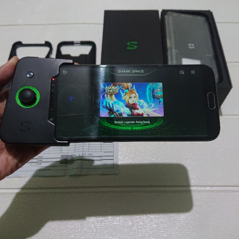 Black Shark 1 RAM 8 ROM 128 GB Fullset Hp Gaming Android Snapdragon 845 Gamers