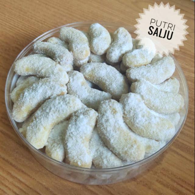 

KUE LEBARAN PUTRI SALJU