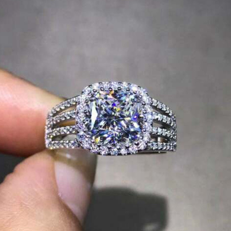 Fancyqube Cincin Wanita Hias Cubic Zirconia Untuk Pernikahan