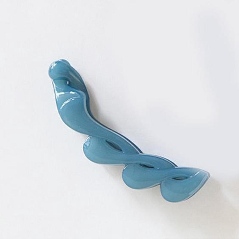 1pc Korean Style Simpe Acrylic Banana Hairpin Hair Clips Jewelry for Woman Gift