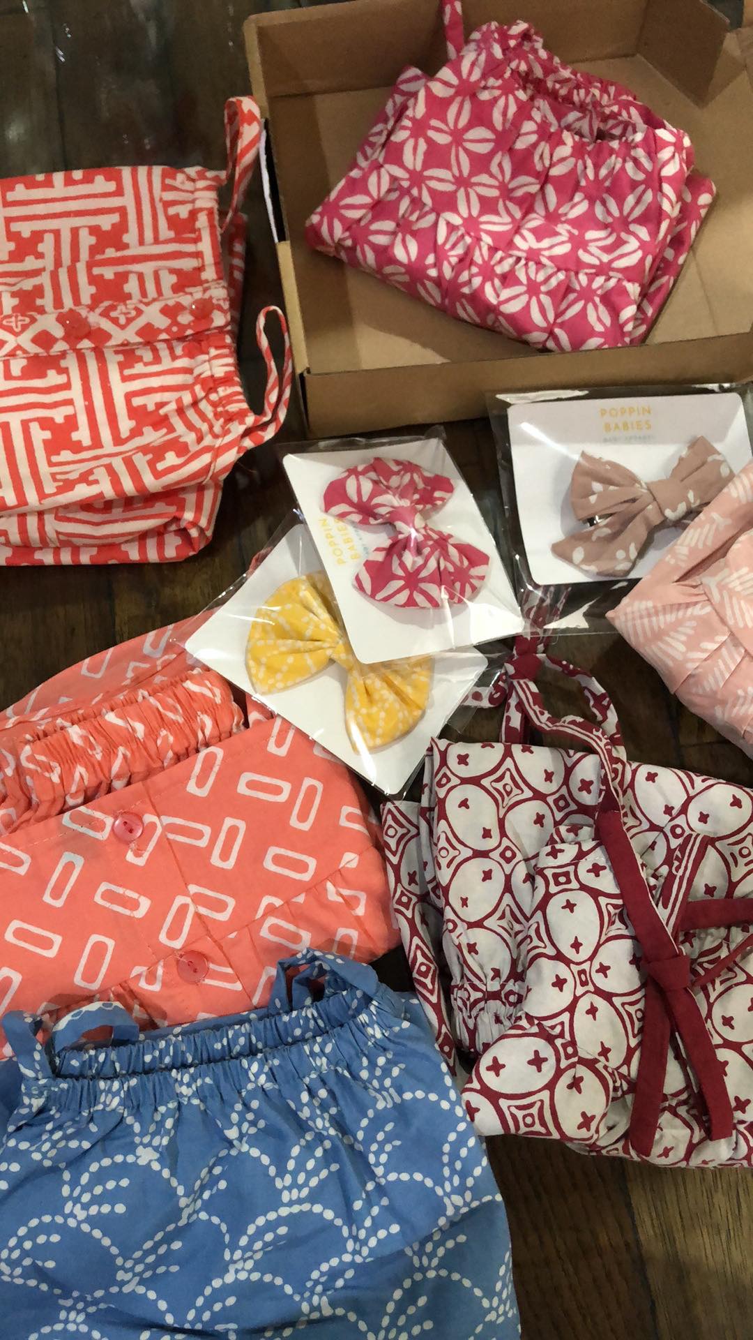 Poppin Babies - Emma Set Dress + Bloomer Bayi Batik