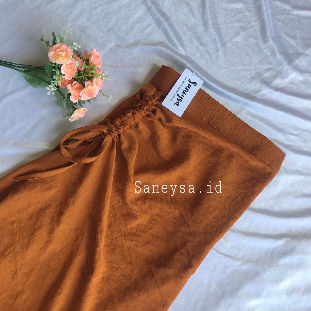 Tamara Skirt - Rok Serut Casual Korean Look -  Midi Maxy  Skirt - Rok Wanita Korean Terbaru - Rok Crinkle-Caramel