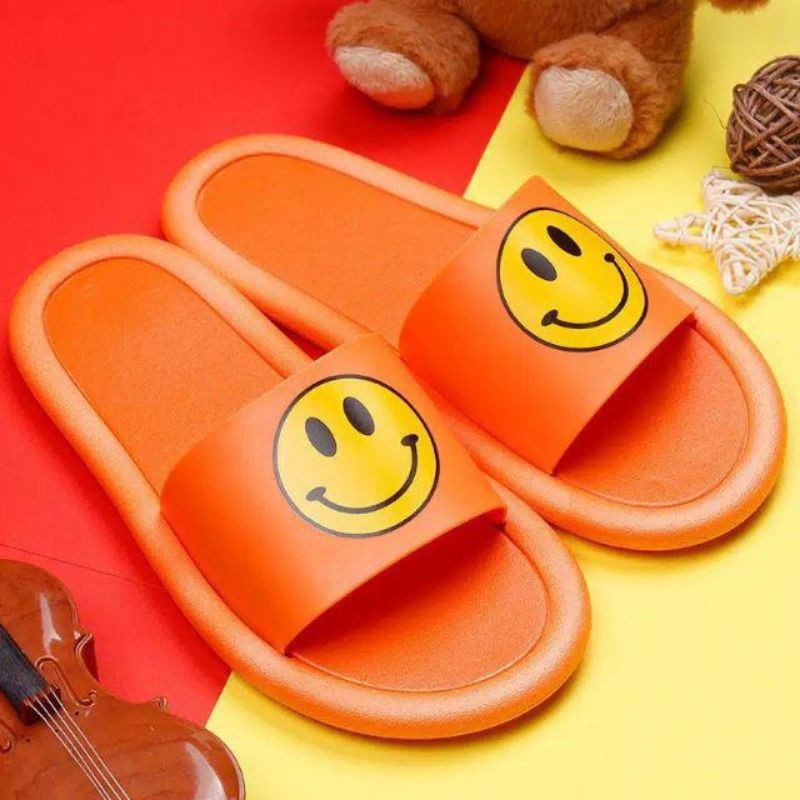 SANDAL WANITA KARAKTER SMILE MELIA