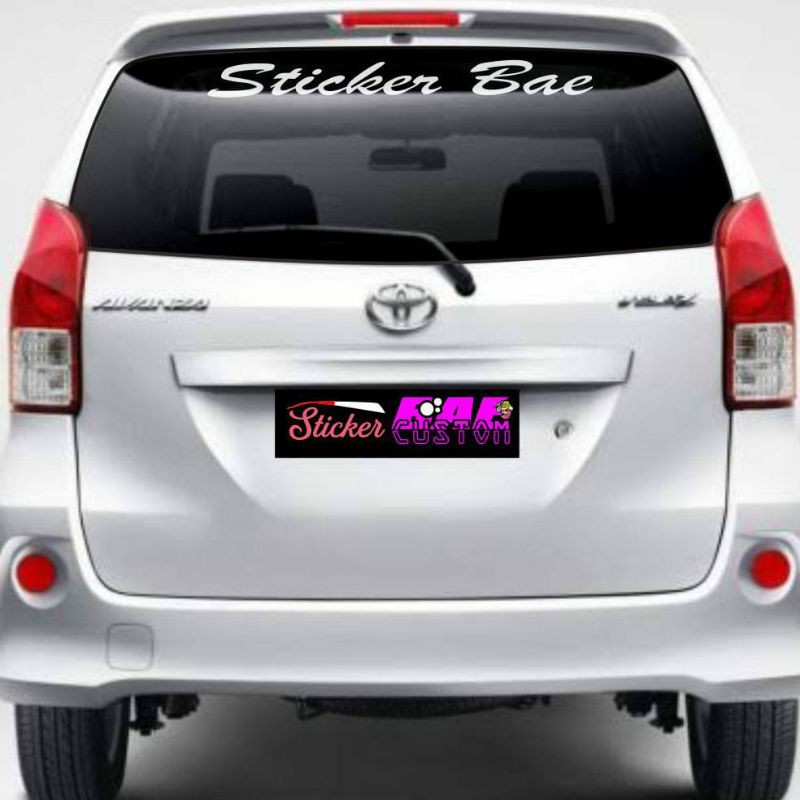 stiker nama custom kaca mobil cutting