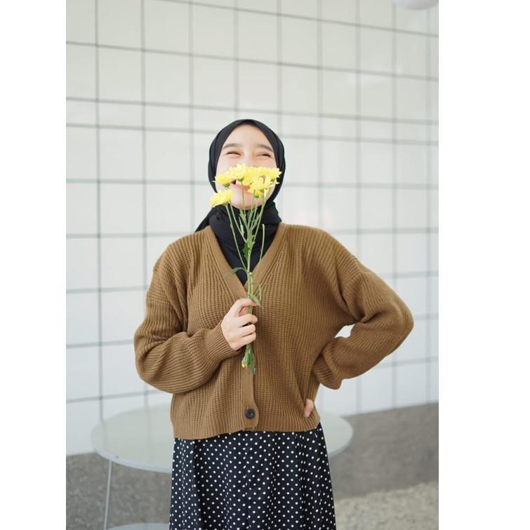 Cardian Rajut Crop knit Cardi | Cardigan rajut korea balon RAJUT WANITA KARDIGANRAJUT HITAM MNXD-COKLAT