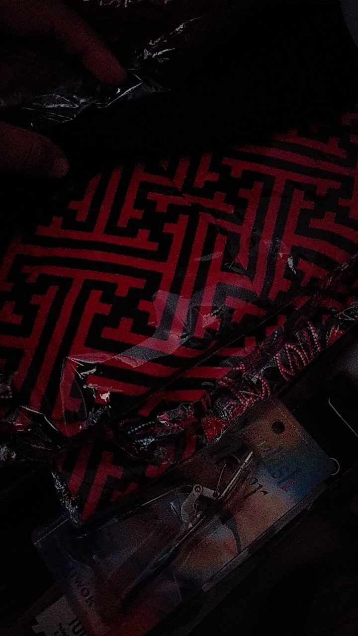 Batik Couple Keluarga Sania Ruffle Ori Ndoro Jowi Dnt Motif Pagar Bunga Merah