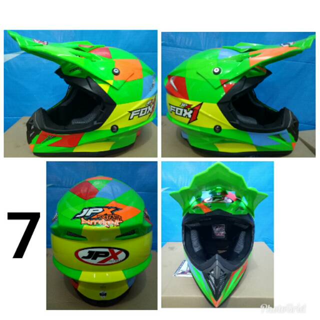 Helm cross JPX 07 MOTIF