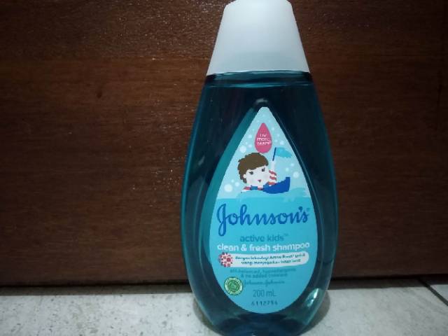 Johnson’s Active Kids Shampoo 100ml