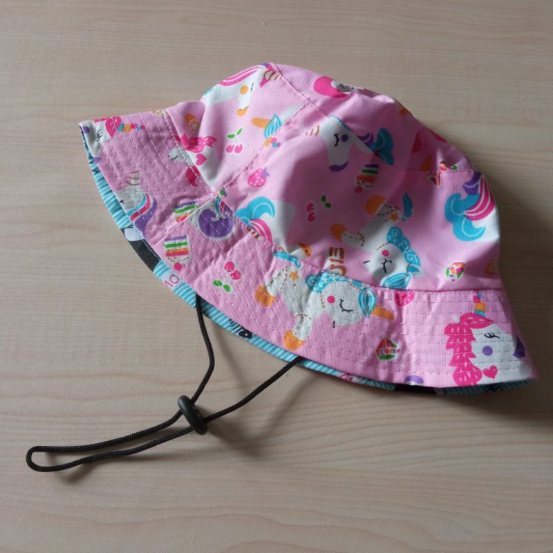 Topi anak bucket hat motif bolak balik ada TALI