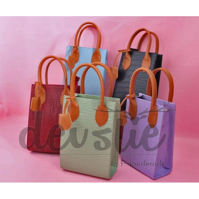 Prisa-Tas selempang wanita FIT BAGS CROCO/Tas wanita terbaru/Tas murah realpict ready stok bisa cod