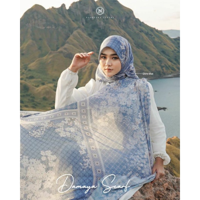 Damayana Scarf By Nadheera Luxury