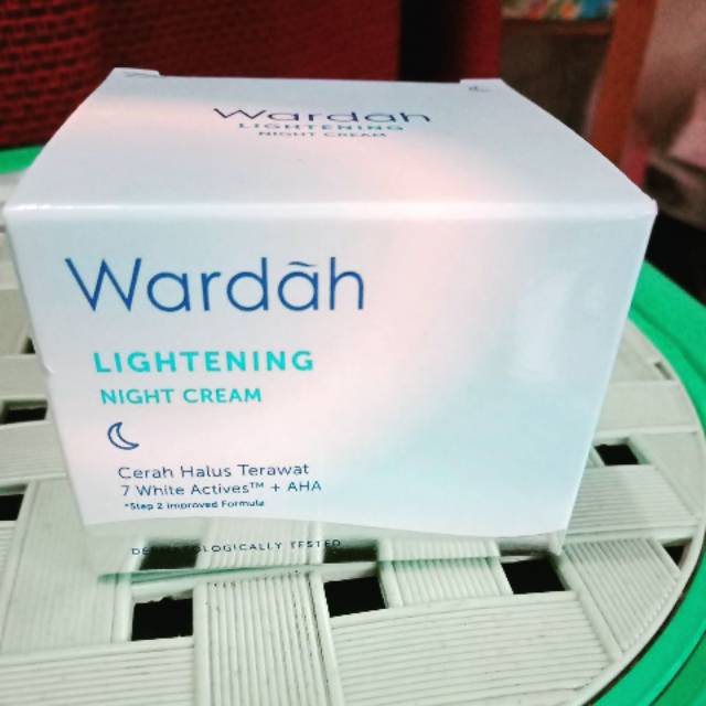 Wardah lightening cream night