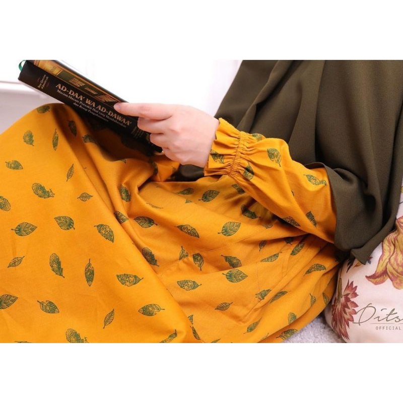 ditsy LEANNE HONEY SIZE L