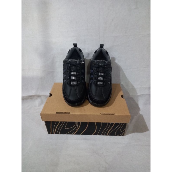 Sepatu boots pria WEIDENMANN ORIGINAL STINGER 02 HITAM