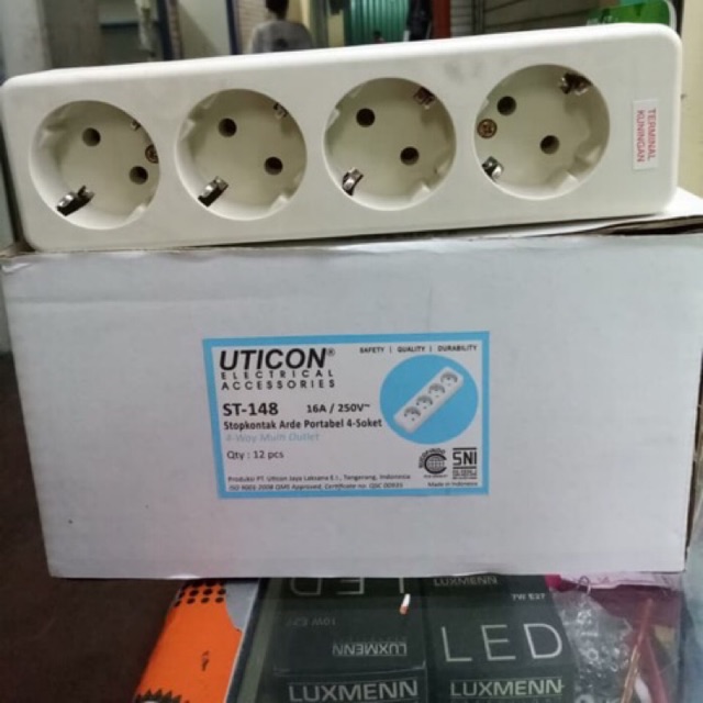 STOP KONTAK UTICON 4 LUBANG / STOP KONTAK 4 LUBANG UTICON
