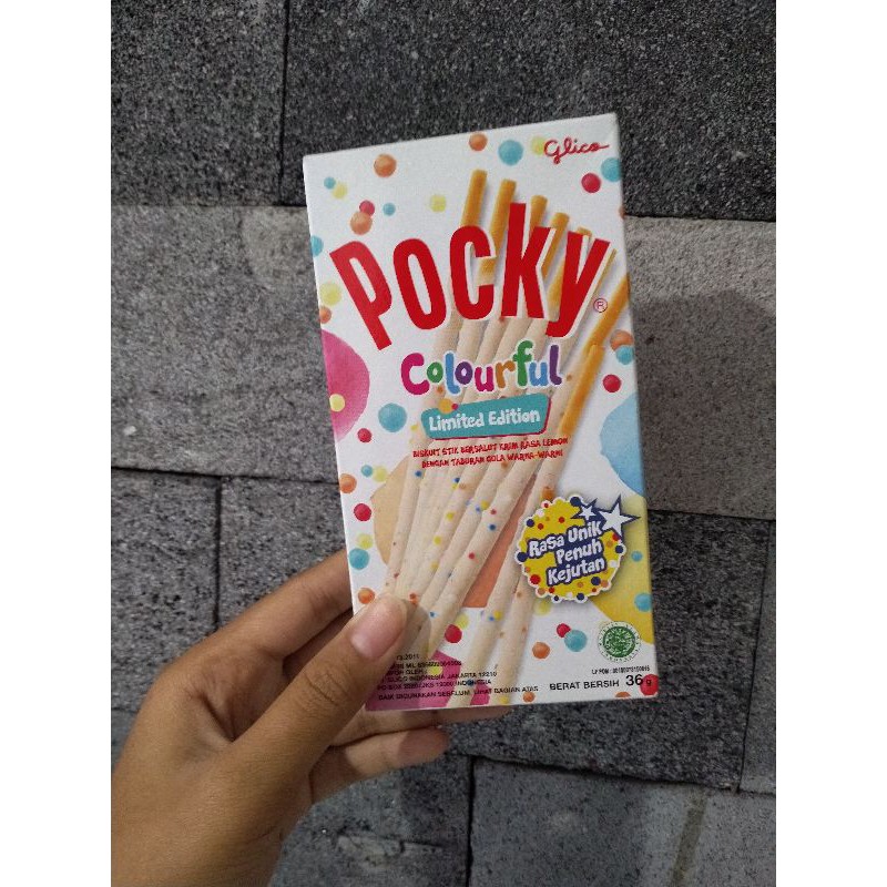 

Pocky colourful beli satu gratis satu