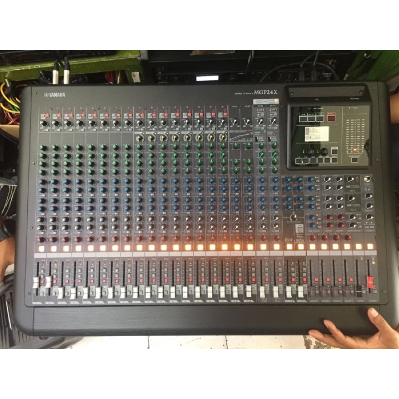 mixer yamaha mgp 24 original . mixer yamaha 24 channel