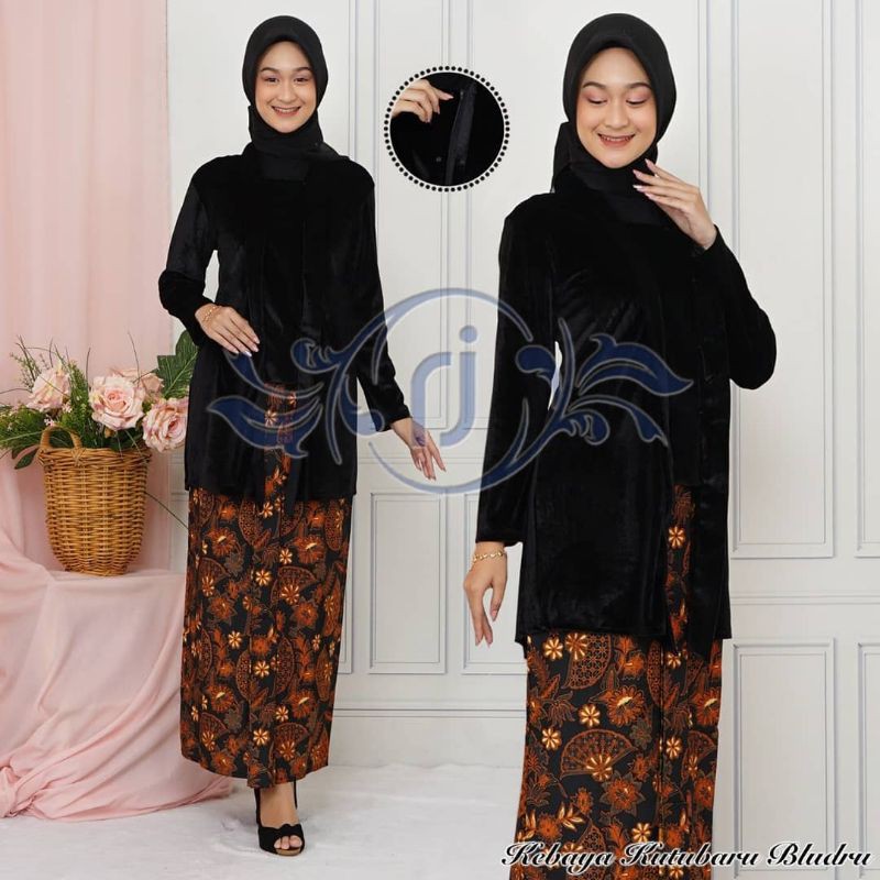 ATASAN KEBAYA KUTUBARU BLUDRU PREMIUM