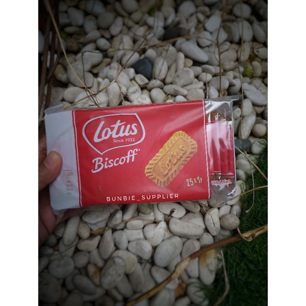 

Biscuit Lotus Biscoff Isi 25 pcs 156gr / Biskuit Lotus Caramelized Karamel Individual Wrapped Pack