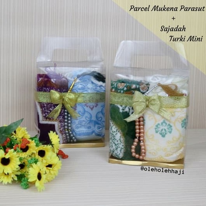 Parcel Oleh Oleh Haji Umroh Mukena Parasit Parasut+Sajadah Sujud Mini