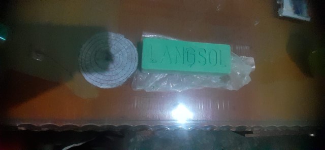 Langsol + Kain Poles 4inch X 1cm Per Paket