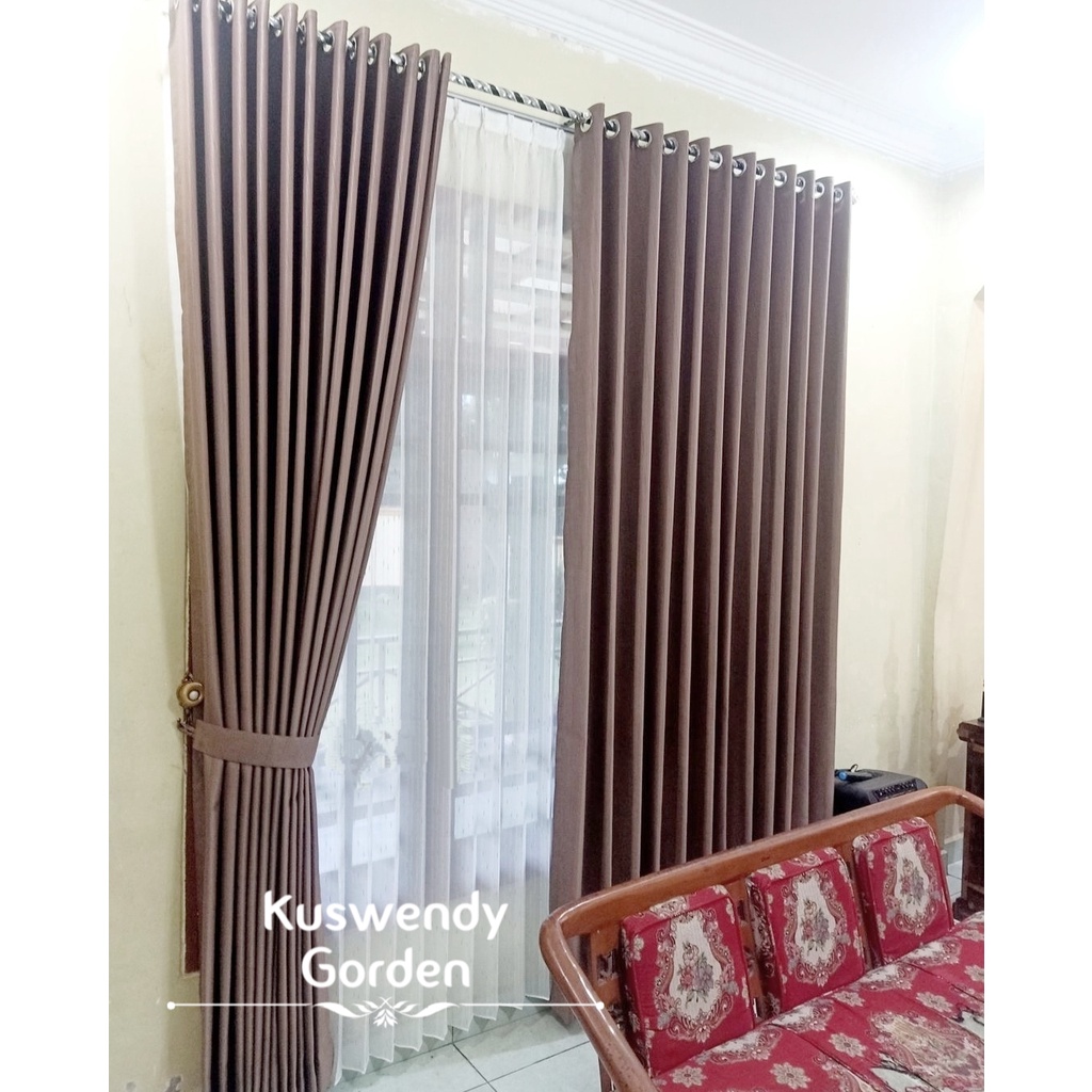 Gorden Blackout Glossy 200 x 250 cm Tinggi 2.5 meter Hordeng Jendela Pintu Tirai Minimalis