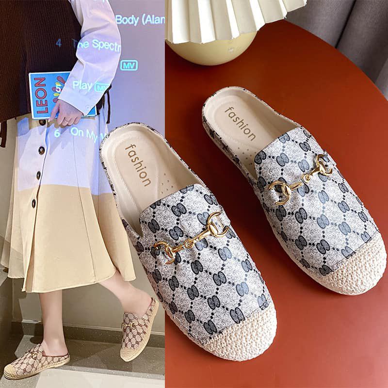 Sepatu slop wanita Jelly import