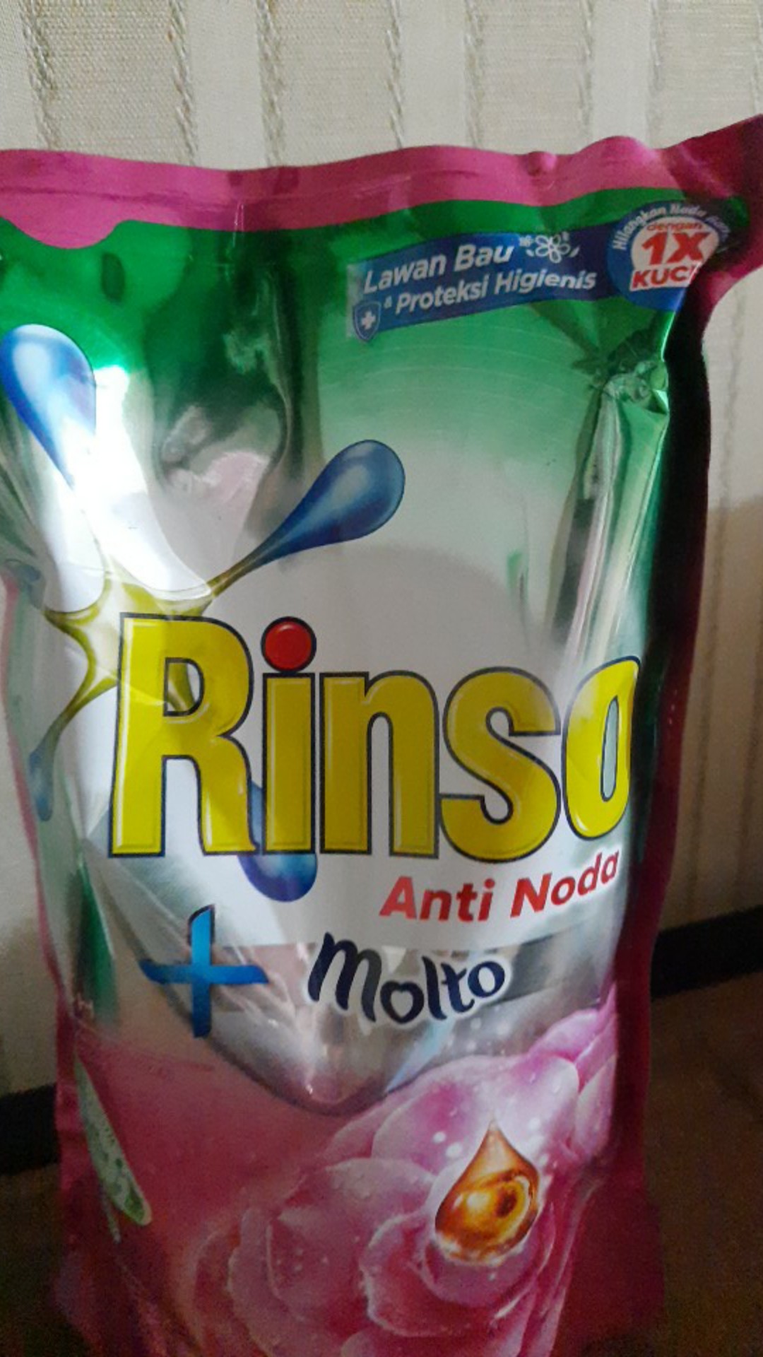 Rinso Deterjen Cair All Varian 750ml