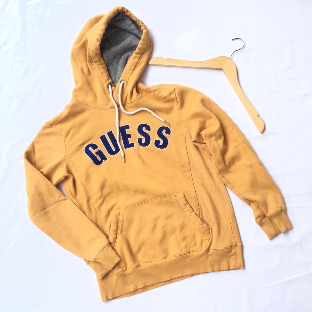 Hoodie Guess second branded (warna kuning)