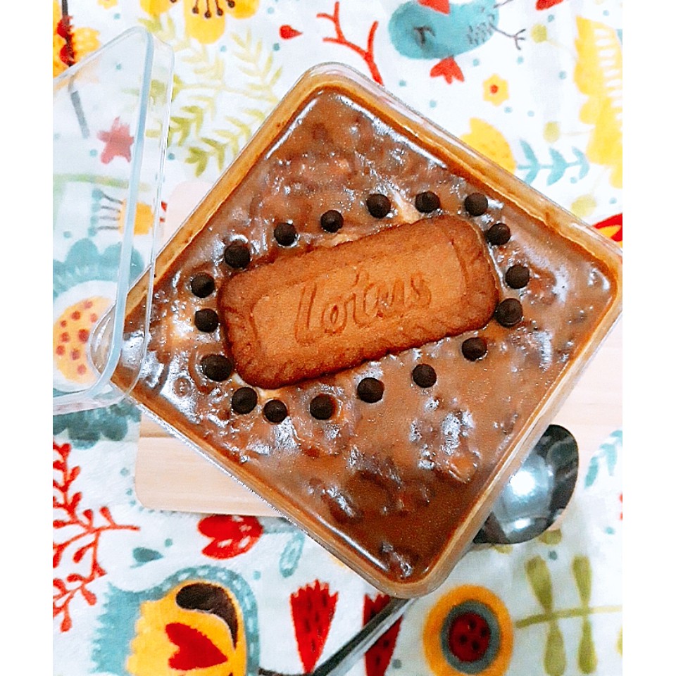 

lotus dessert box