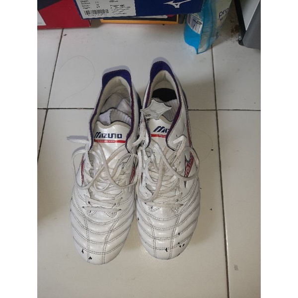 mizuno morelia second