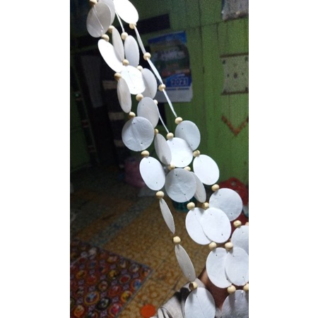 tirai kerang. capiz/simping