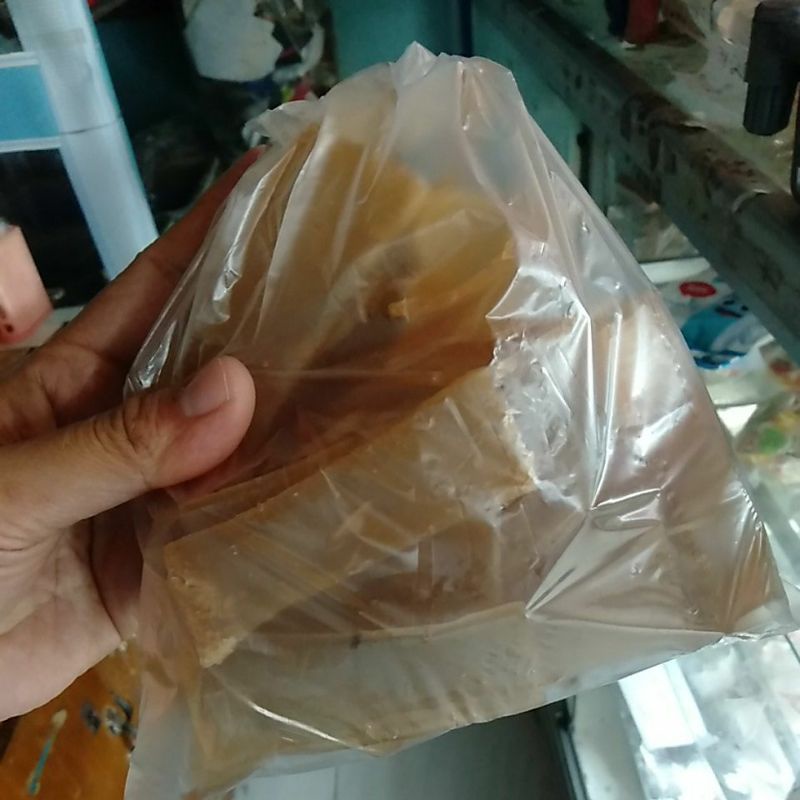 

kerupuk pangsit mentah