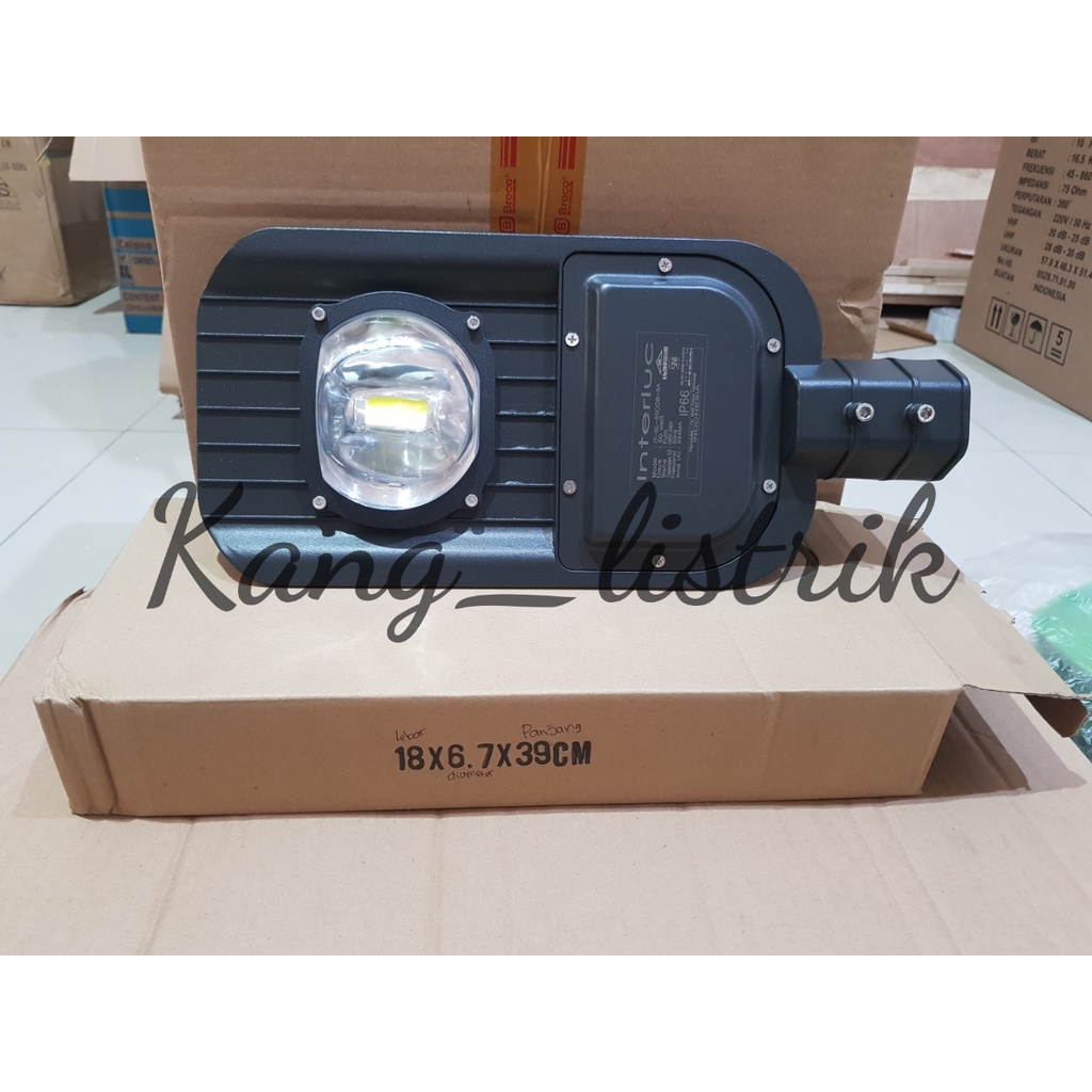 Lampu Jalan Interluc LED 50W / Lampu PJU 50W Cobra Interluc