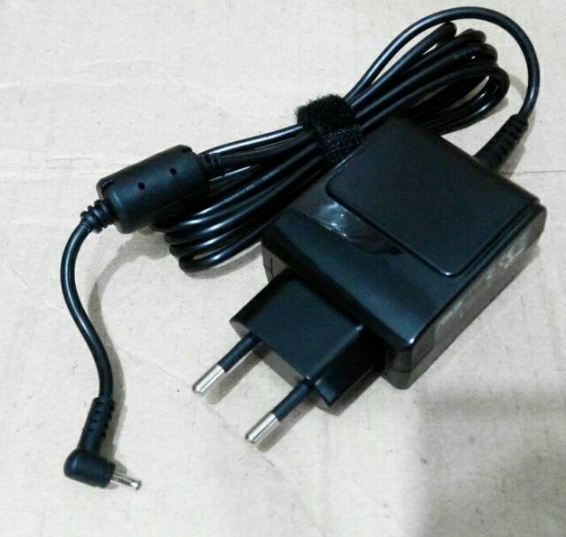 Adaptor Charger Laptop Netbook ASUS Eee PC series 19V-1.58A Original