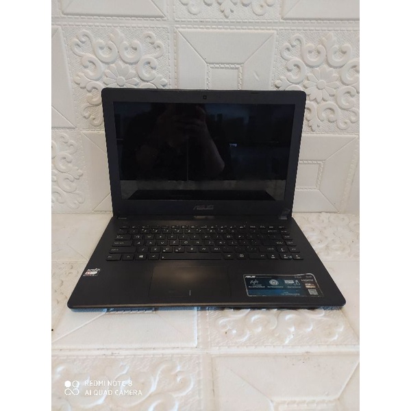 ASUS X452EA Black AMD E1-2500 RAM 2GB HDD 500GB Second