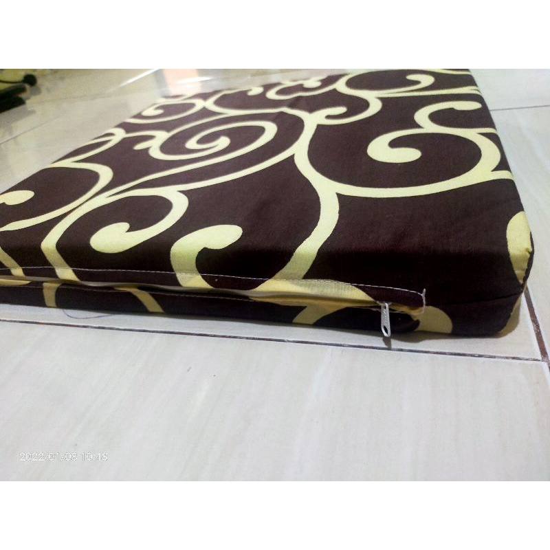 busa bantal kotak alas duduk lesehan ukuran 40x40cm