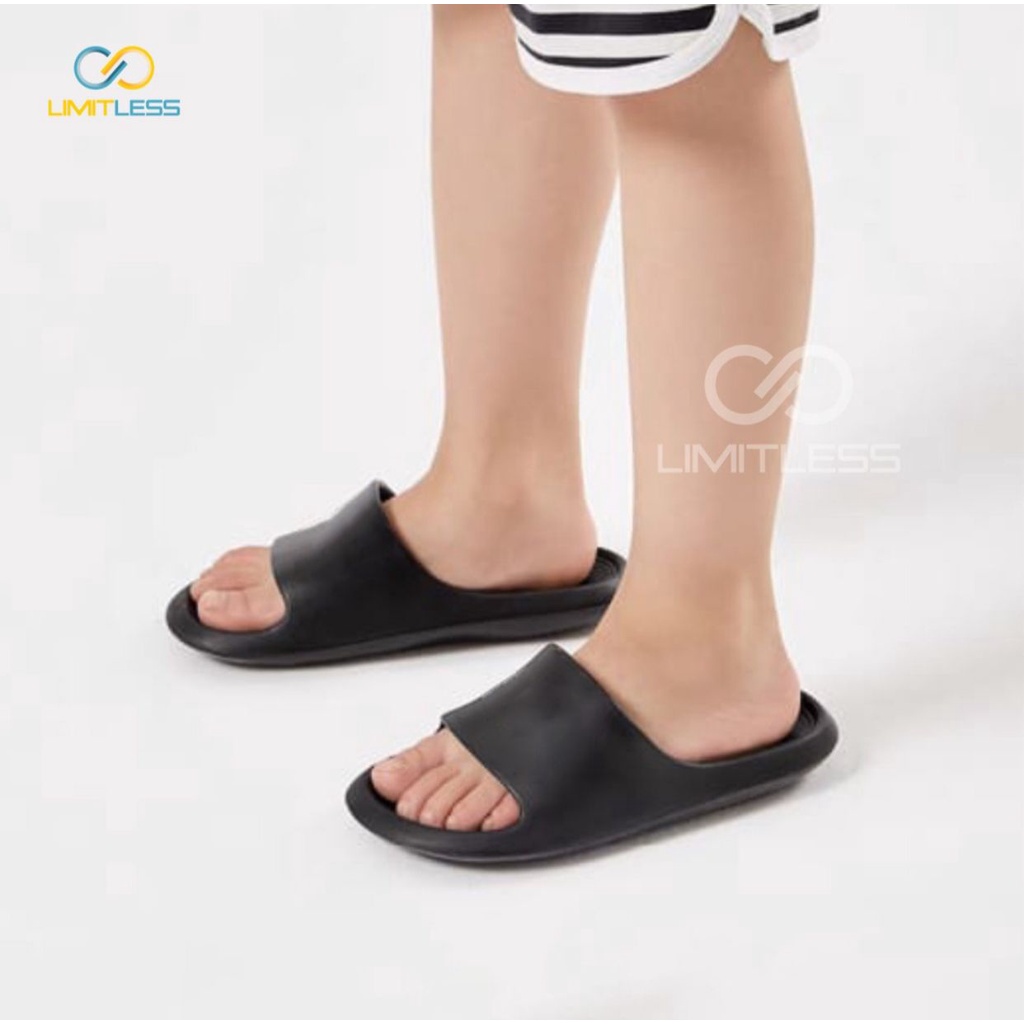 Zerolimit - Sendal Slip On Pria Trendy Sandal Slipper Laki Laki Anti Air Sendal Slide Cowok Lentur Viral