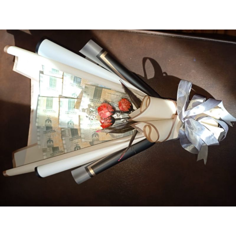 bucket uang 2000 isi 10 lembar✨ bucket murah bisa request. wajib packing