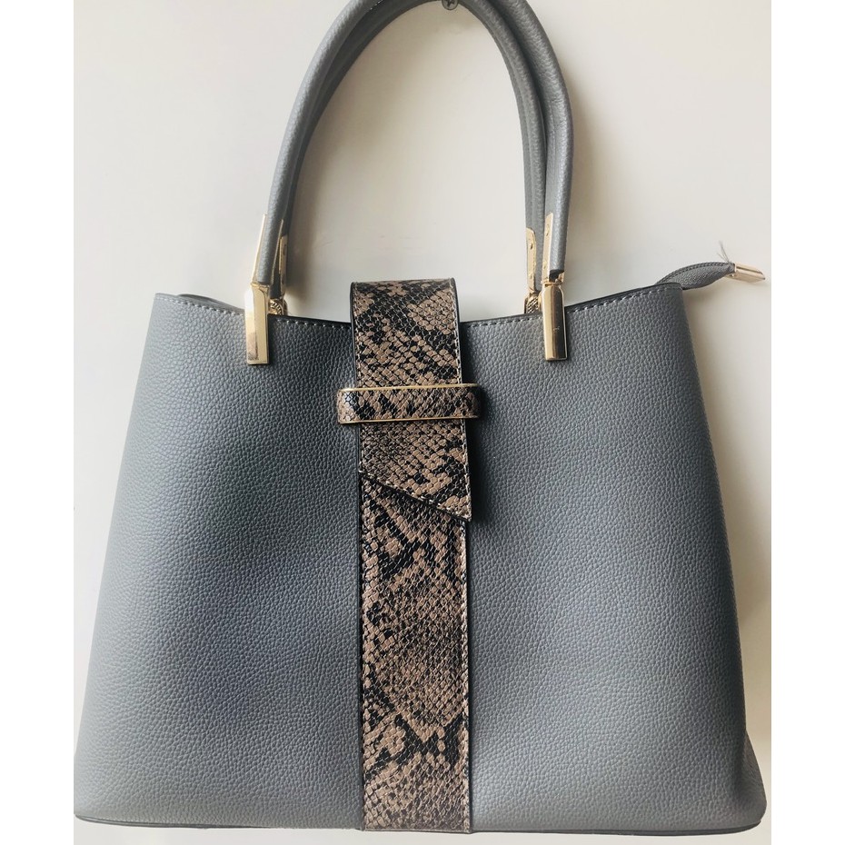 HANDBAG TAS FASHION IMPORT BATAM BRANDED SELEMPANG TAS WANITA MURAH shoulder bag Tas KW superKMART